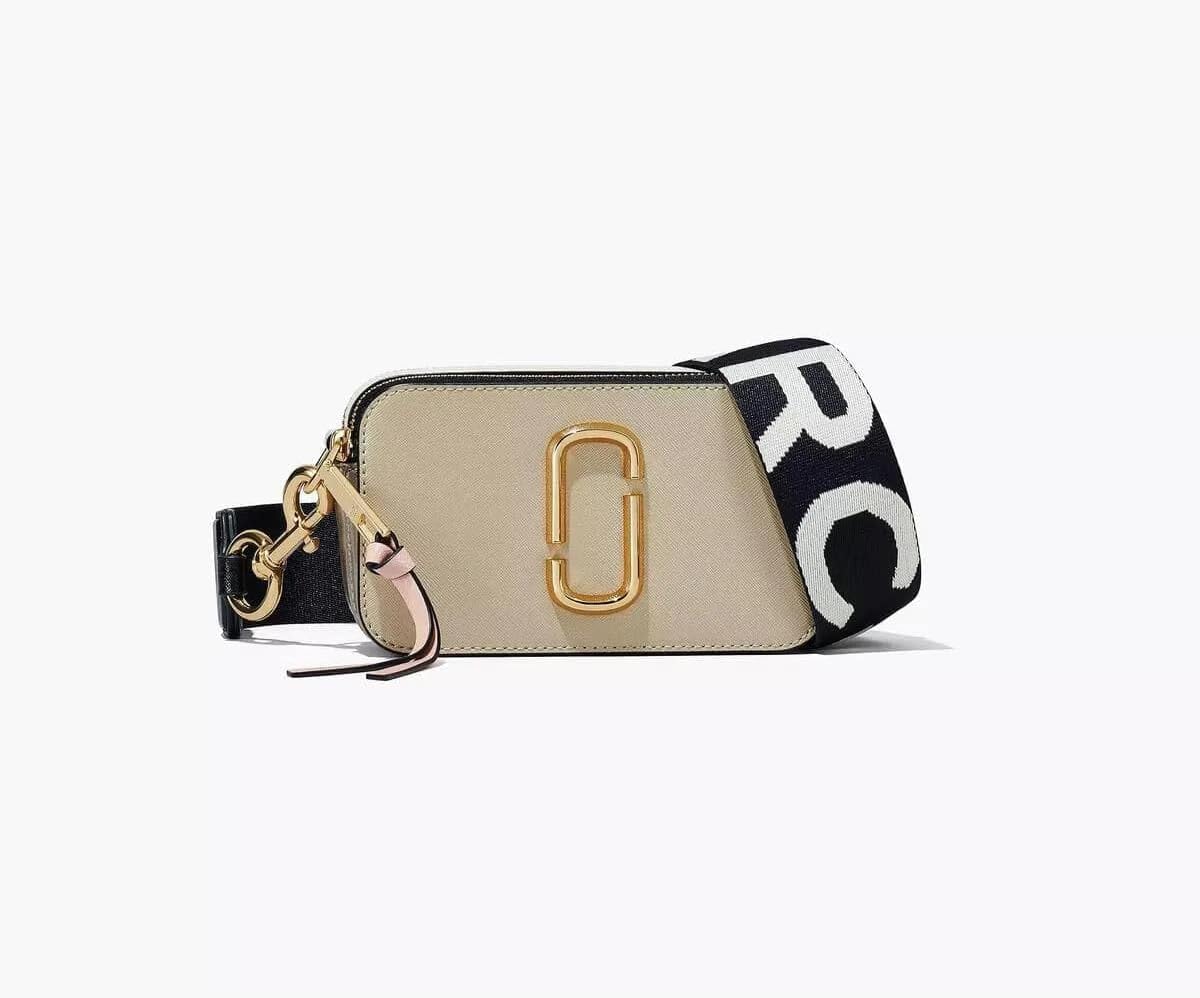 Marc Jacobs Snapshot