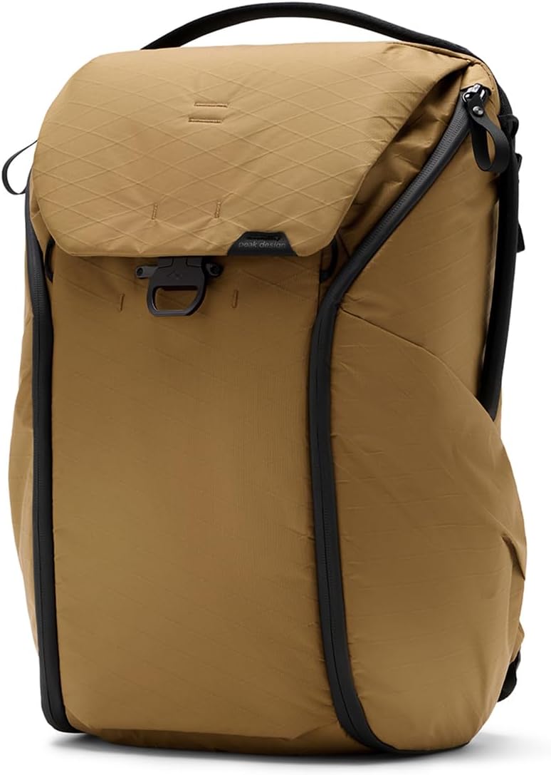 Peak Design Everyday Backpack 30L, Coyote, MagLatch Top, Dual Side Access, FlexFold Dividers, Fits 15' or 16' Laptop, For Camera Carry, Daily Commutes or Travel, Versatile Backpack for Men & Women