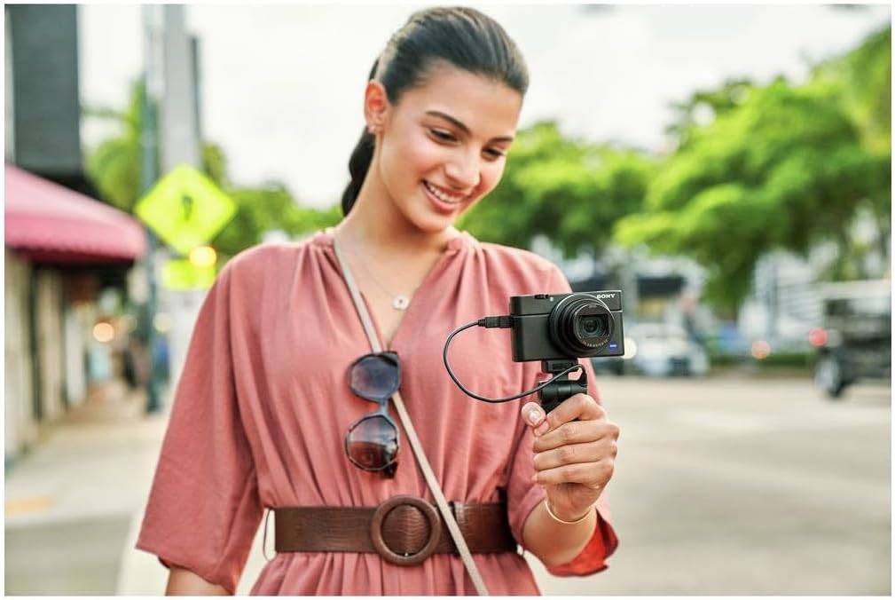Sony RX100 VII Shooting Grip Kit
