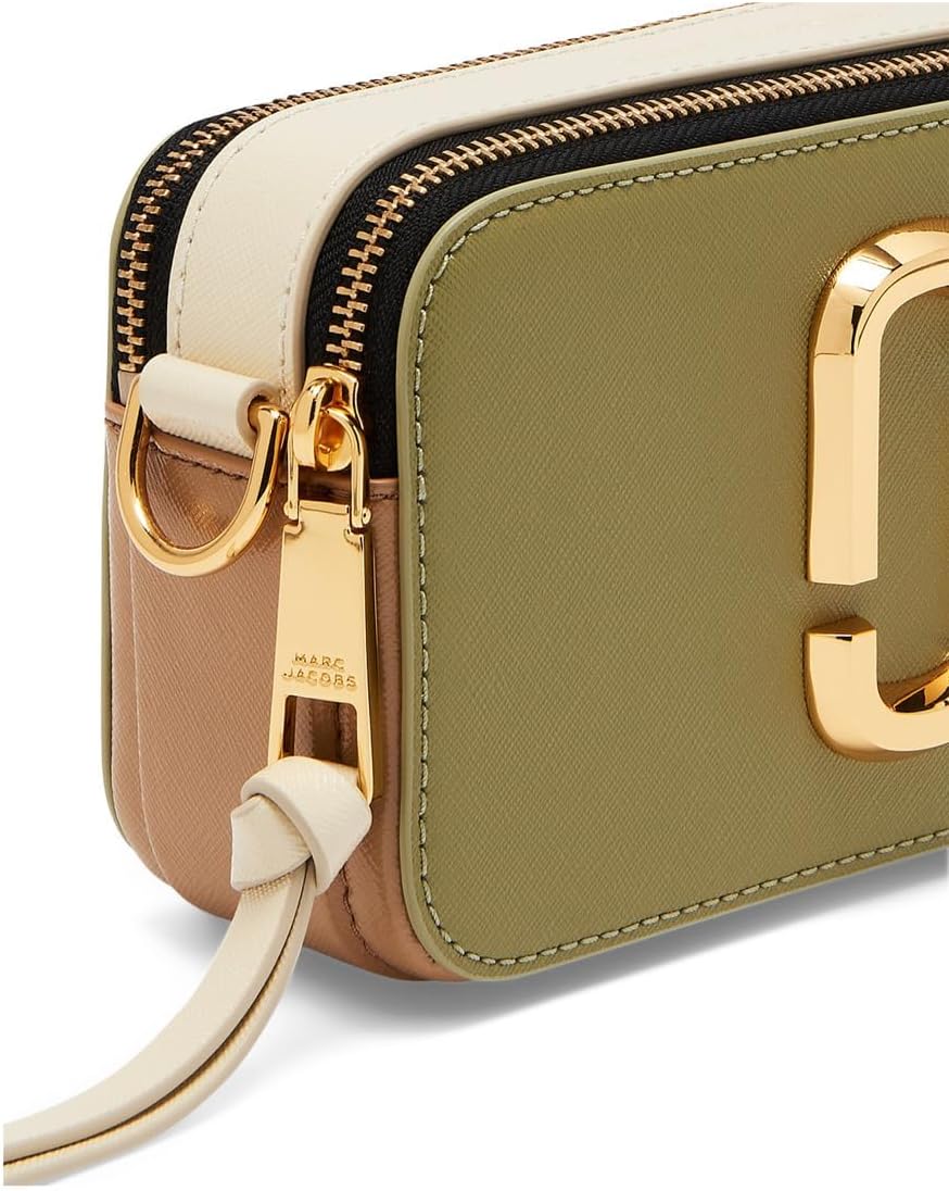 Marc Jacobs Snapshot