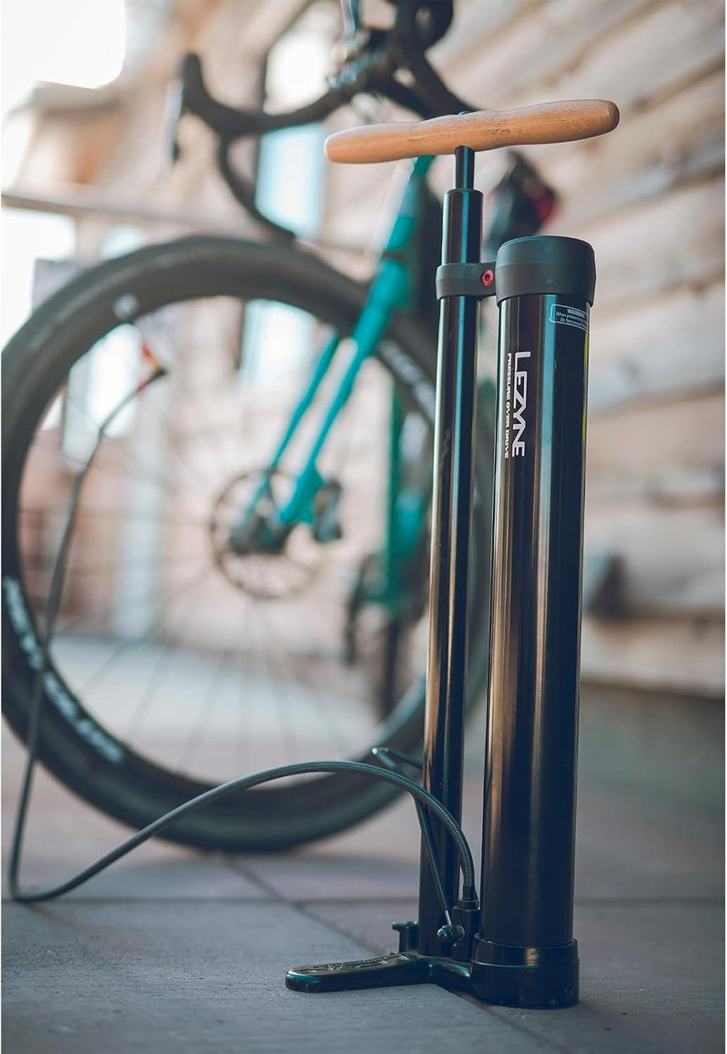 LEZYNE High Volume Tubeless Bike Floor Pump Compatible with 2.5' Gauge - 220 PSI Tire Air Pump for Mountain/Gravel Bikes - ABS-1 Pro Tubeless Chuck