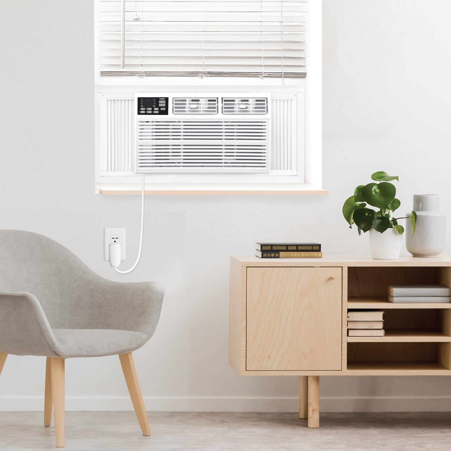 Whirlpool 12,000 BTU 230V Window Air Conditioner with Supplemental Heat, Window Mounted AC Unit with Heater for Apartment, Living Room, Bedroom, Rooms up to 550 Square Feet