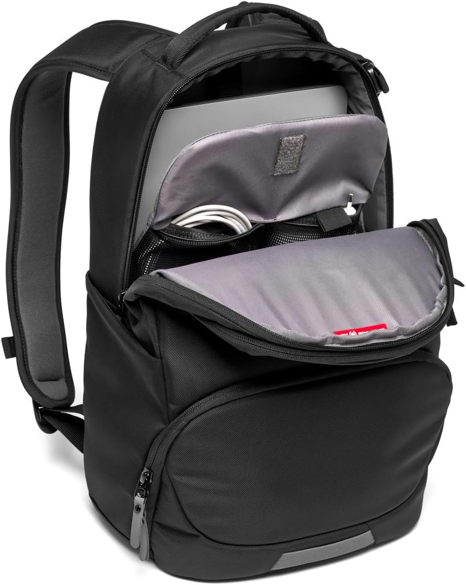 Manfrotto Advanced Active III Camera and Laptop Backpack, for Reflex/Mirrorless Camera with Lenses, Interchangeable Padded Dividers and Tripod Attachment