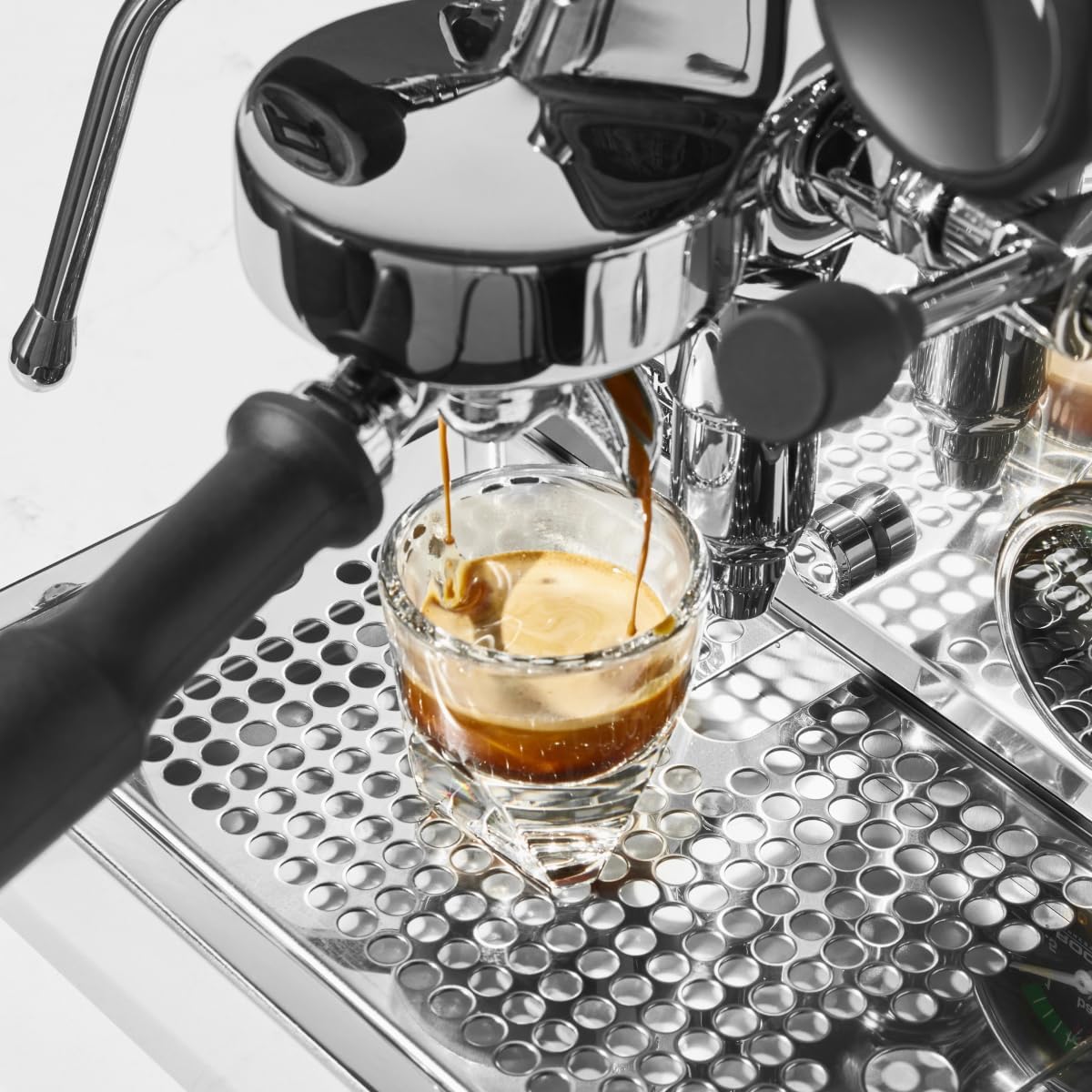 Rocket Espresso Appartamento TCA Espresso Machine (Black/Black)