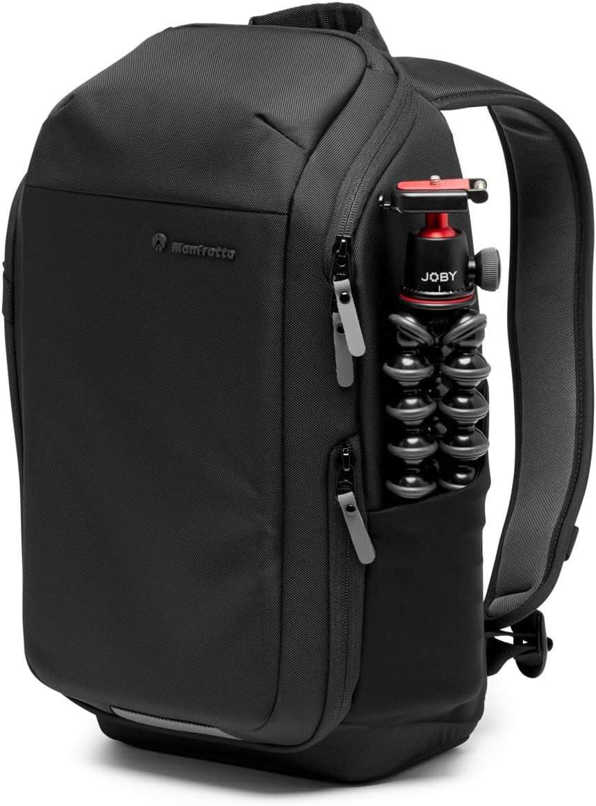 Manfrotto Advanced Compact III Camera Backpack for Camera and Laptop, Camera Backpack for Mirrorless with Lenses, with Interchangeable Padded Dividers and Tripod Attachment