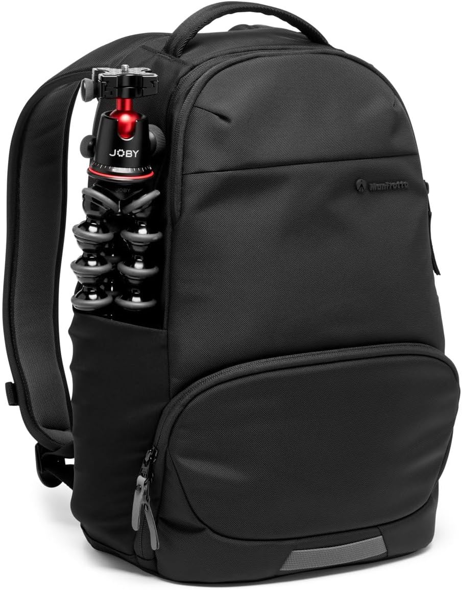 Manfrotto Advanced Active III Camera and Laptop Backpack, for Reflex/Mirrorless Camera with Lenses, Interchangeable Padded Dividers and Tripod Attachment