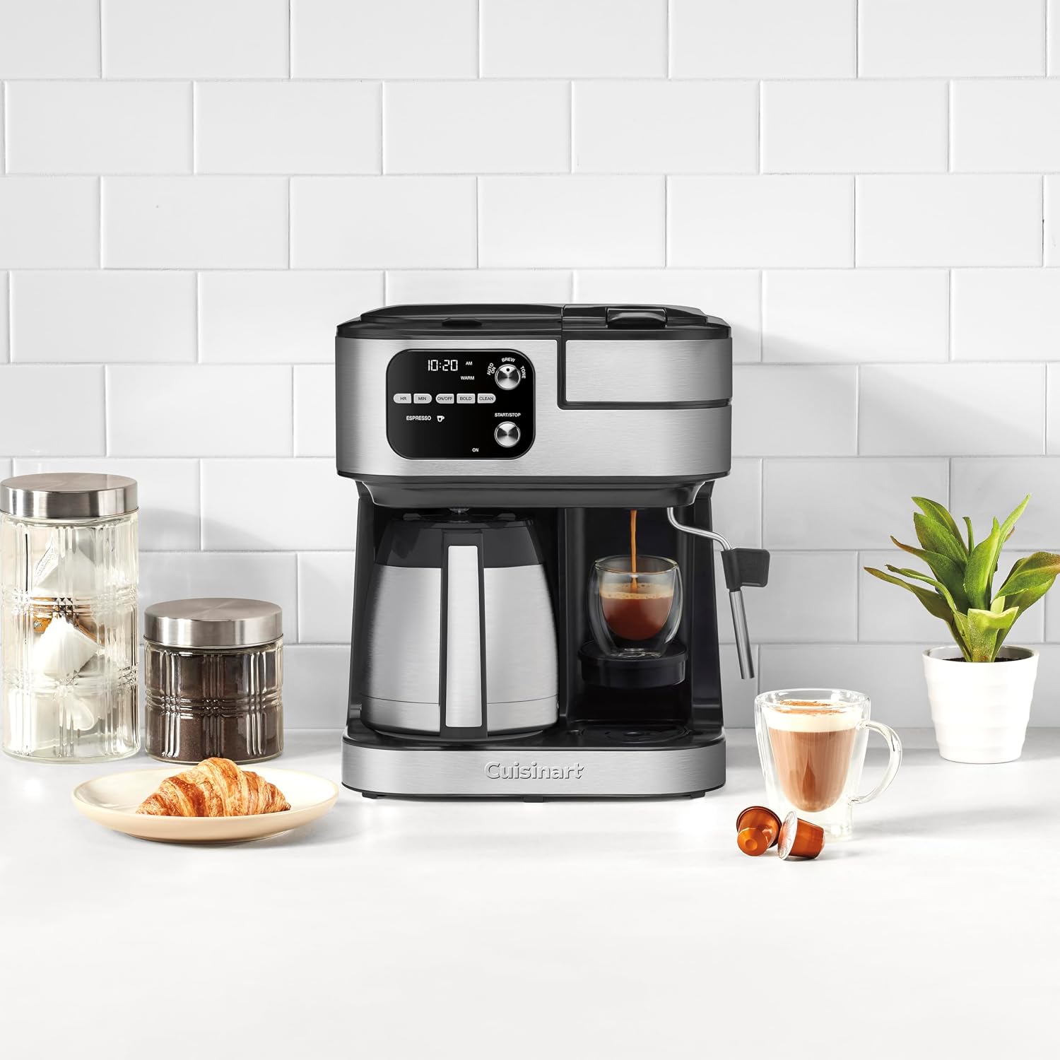 Cuisinart Coffeemaker, Coffee Center Barista Bar 4-In-1 Coffee Machine, Single-Serve Coffee, Espresso & Nespresso Capsule Compatible, 10-Cup Thermal Carafe, Black, SS-4N1TNAS