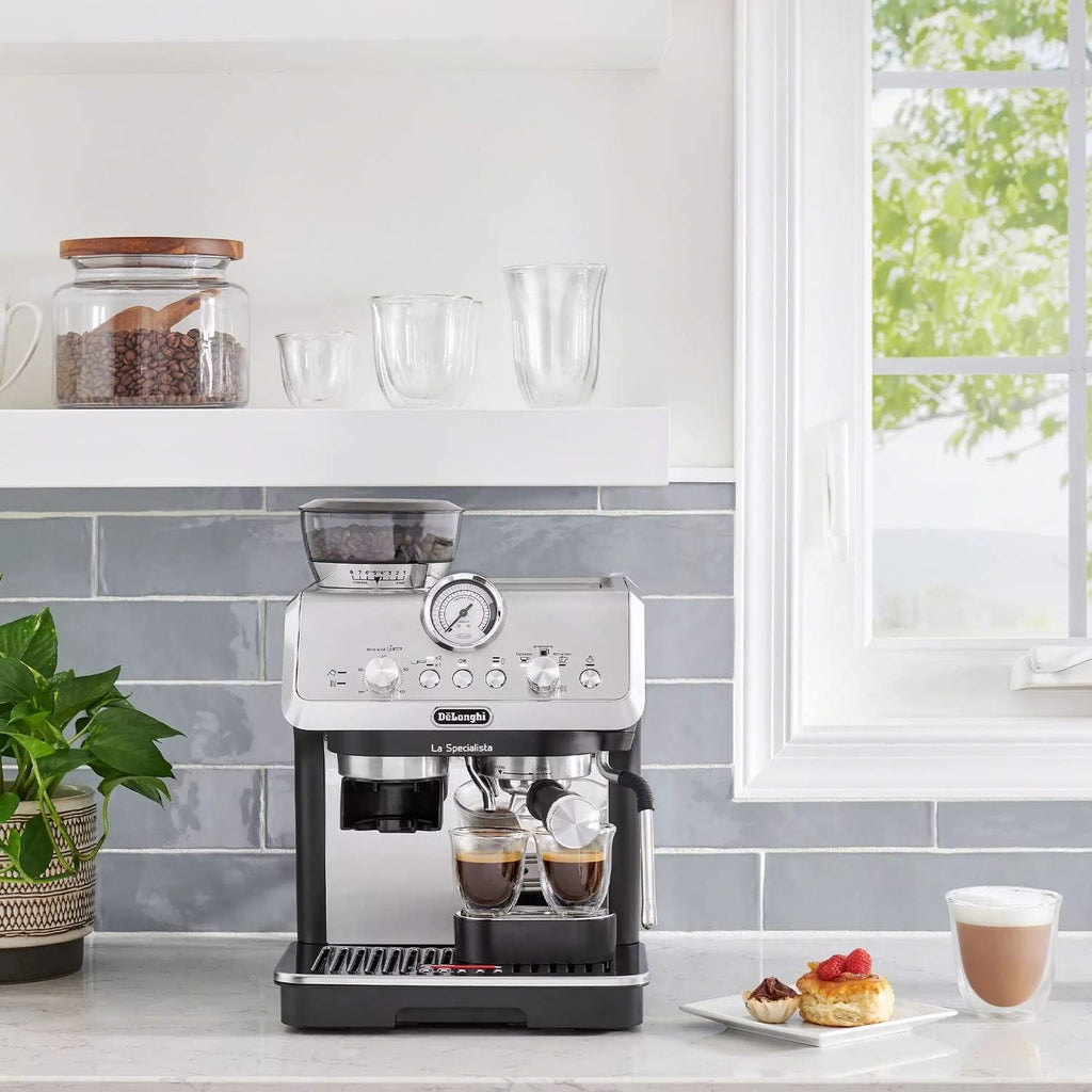 De'Longhi La Specialista Espresso Machine with Grinder, Milk Frother, 1450W, Barista Kit - Bean to Cup Coffee & Cappuccino Maker,Stainless Steel, Black