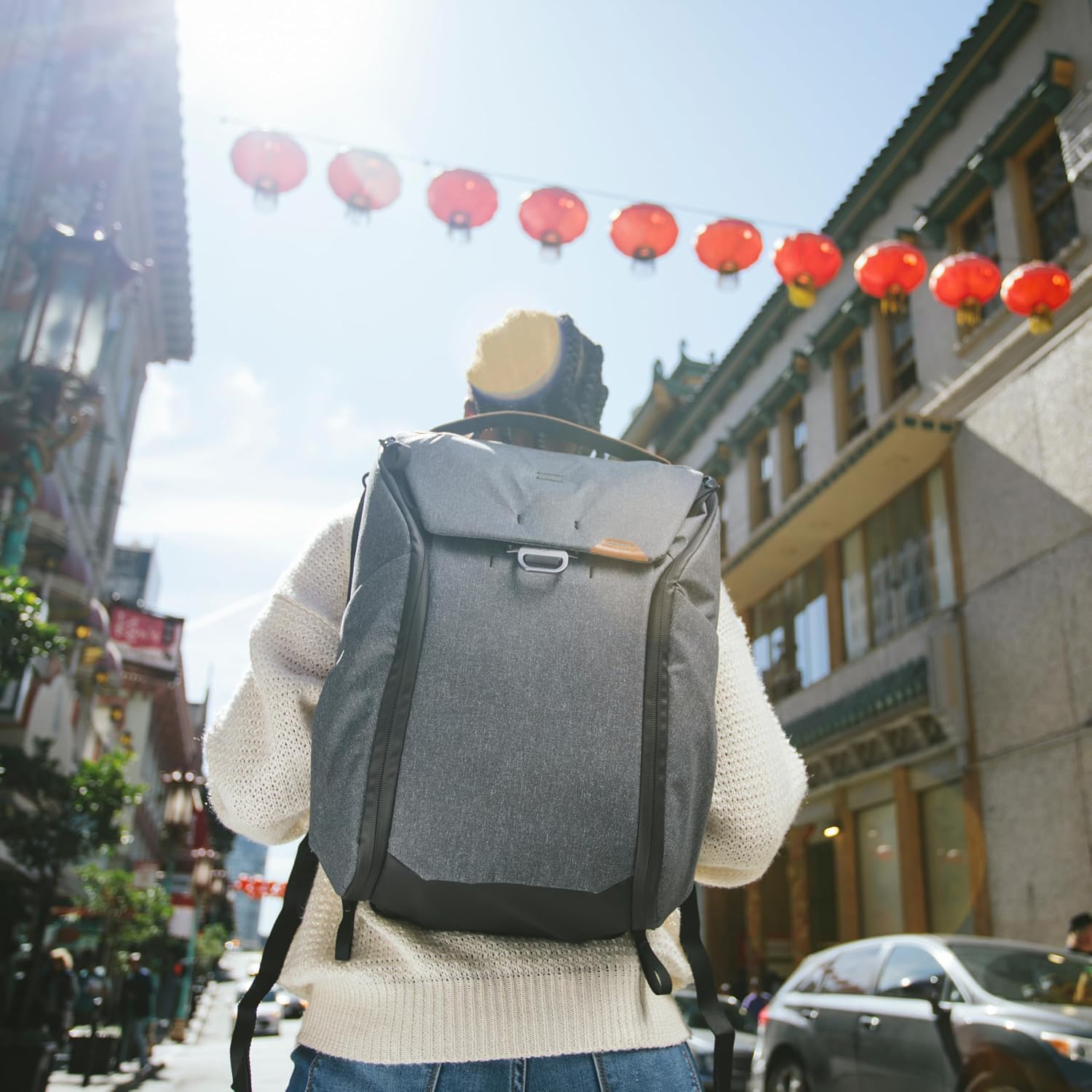 Peak Design Everyday Backpack 20L, Charcoal, MagLatch Top, Dual Side Access, FlexFold Dividers, Fits 15' Laptop, For Camera Carry, Daily Commutes or Travel, Versatile Backpack for Men and Women