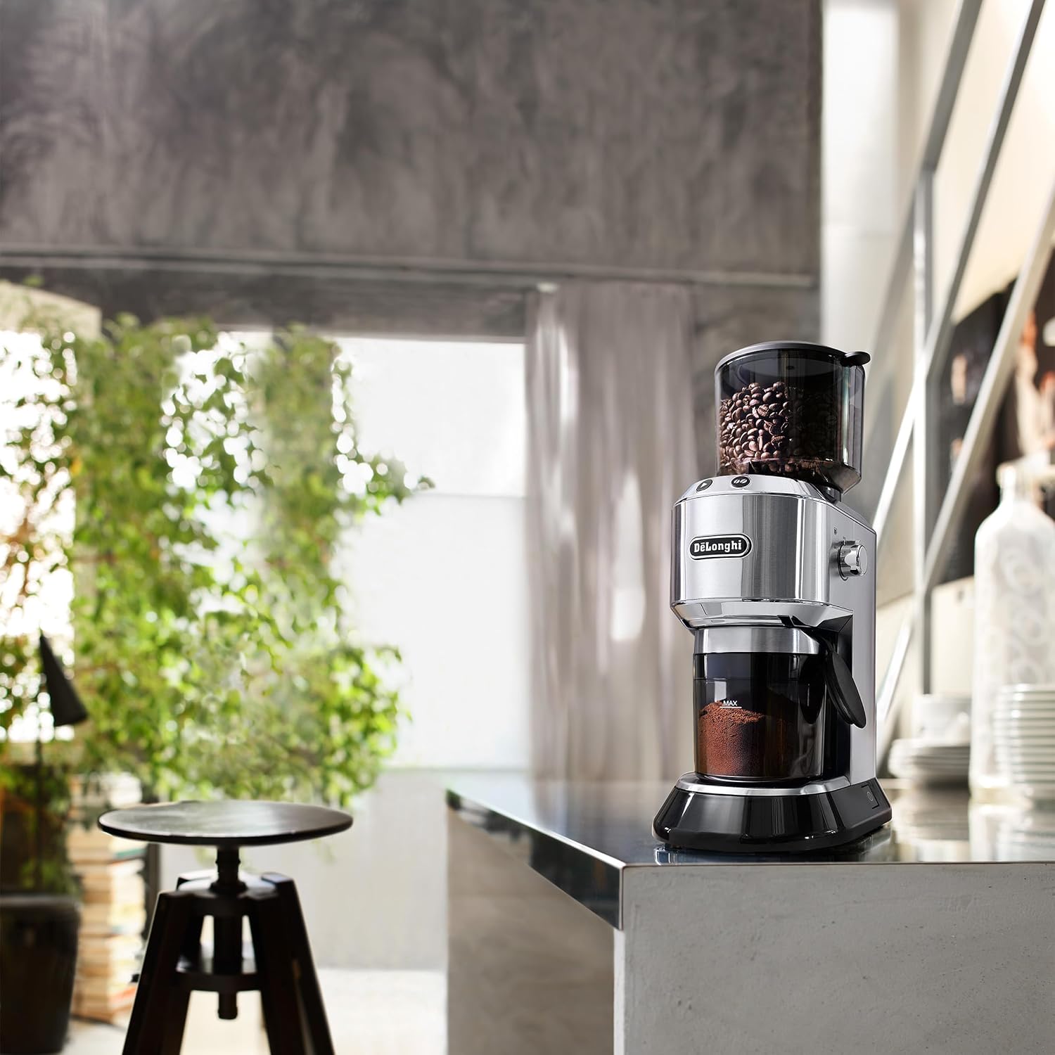 De'Longhi Dedica Conical Burr Grinder with Portafilter Attachment, 6.9 x 11.2 x 18.1 inches, Silver