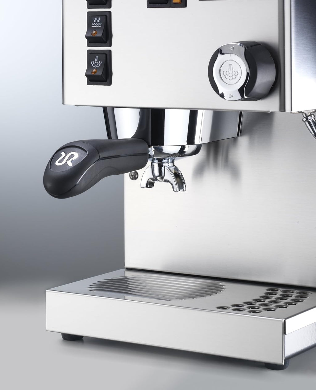 Rancilio Silvia Espresso Machinet,0.3 liters, with Iron Frame and Stainless Steel Side Panels, 11.4 by 13.4-Inch