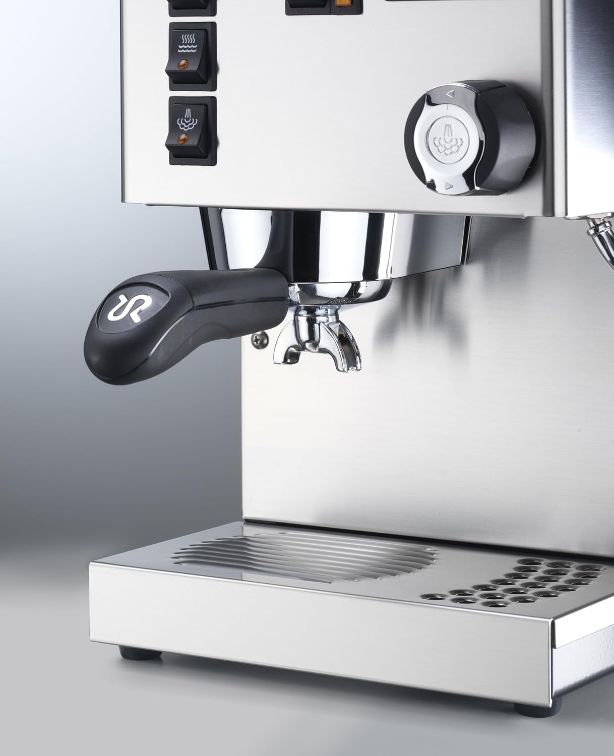Rancilio Silvia Espresso Machinet,0.3 liters, with Iron Frame and Stainless Steel Side Panels, 11.4 by 13.4-Inch