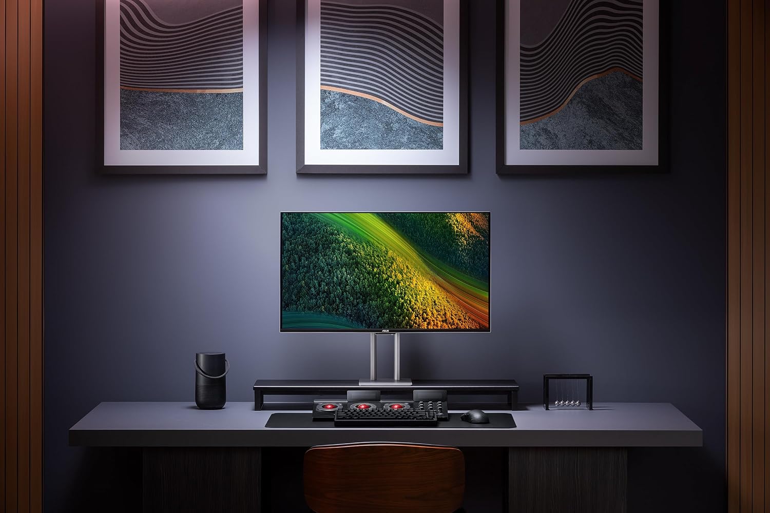 ASUS ProArt Display 32' 4K HDR QD-OLED Professional Monitor (PA32UCDM) - UHD, Ultra-Slim, 240Hz, 0.1ms, Auto Calibration, Dolby Vision, 99% DCI-P3, ΔE<1, Thunderbolt 4, Calman Ready, 3 yr Warranty