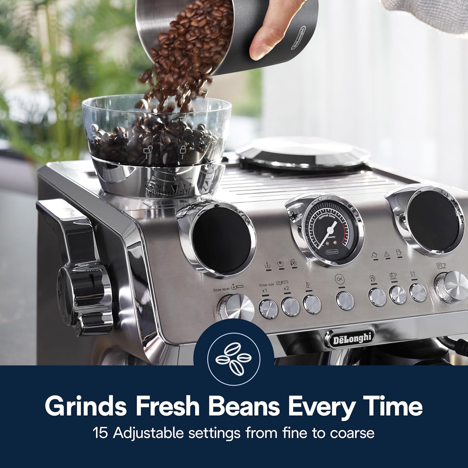 De'Longhi La Specialista Maestro Espresso Machine with Grinder, Auto & Manual Milk Frother – Bean-to-Cup Cold Brew Coffee with Cold Extraction Technology, Variable Temp & Tamping Tool, 8 Drink Presets