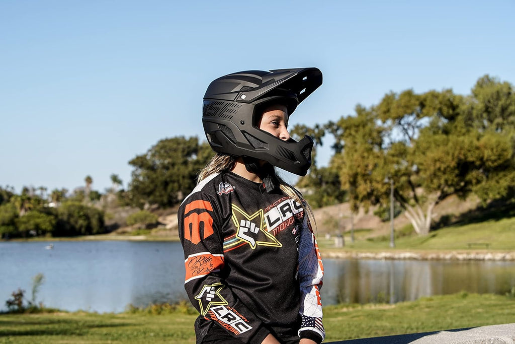 Mongoose Title Full Face Helmet