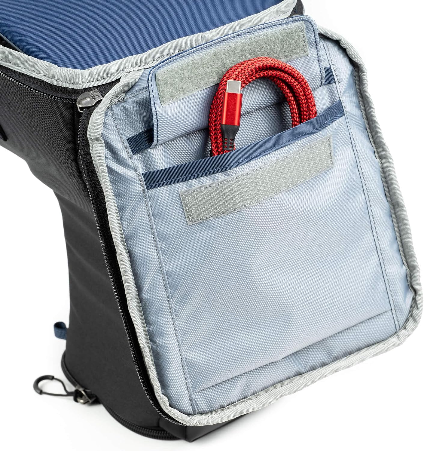 Think Tank Digital Holster 50 V3 Camera Bag Only for Gripped Camera Body with 70-200mm f/2.8 Lens Attached