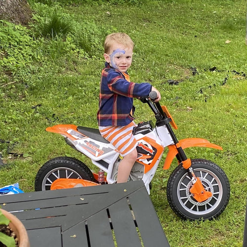12V Ride On Motorcycle for Kids, Ride on VAR for Big Kids, Battery Powered Electric Dirt Bike Birthday Presents for Boys Girls Toddlers with Training Wheels 2 Speeds Music Player, Orange