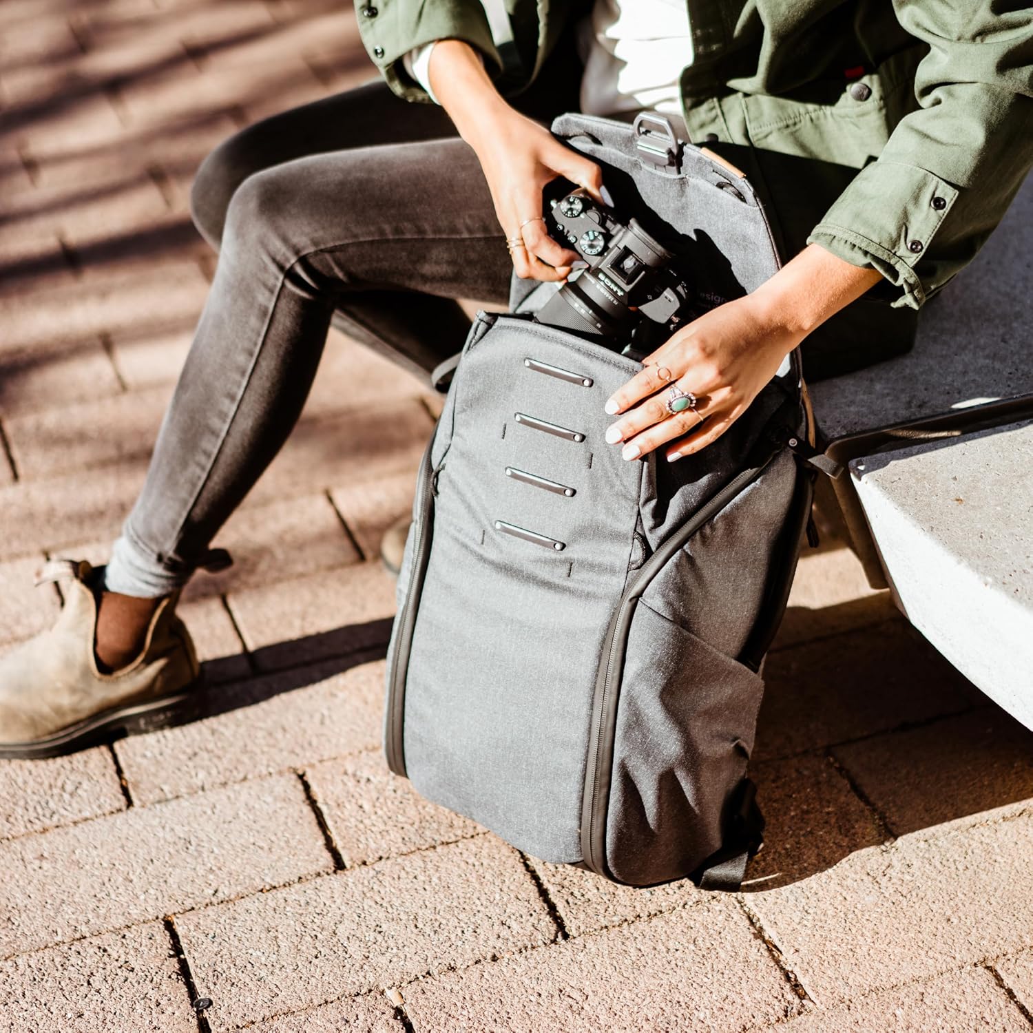 Peak Design Everyday Backpack 20L, Charcoal, MagLatch Top, Dual Side Access, FlexFold Dividers, Fits 15' Laptop, For Camera Carry, Daily Commutes or Travel, Versatile Backpack for Men and Women