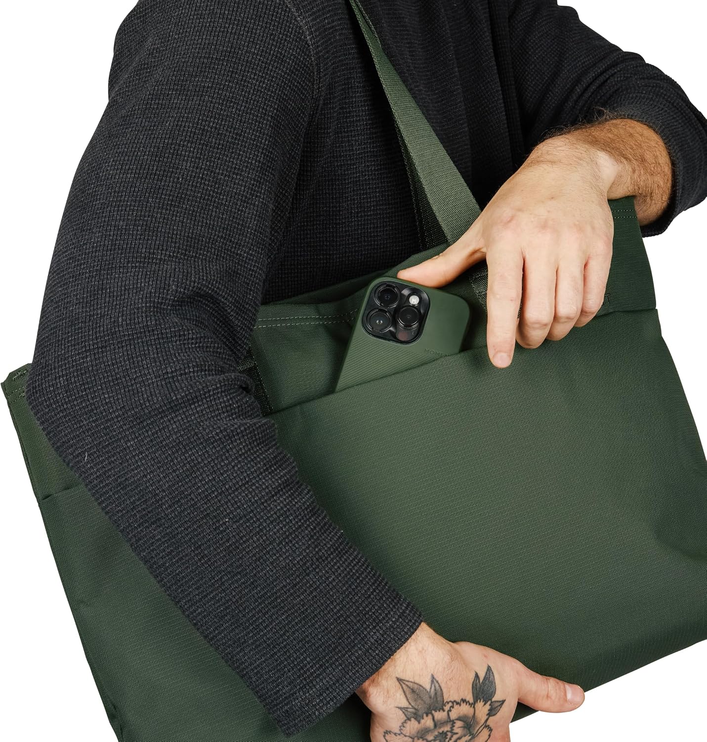 Moment Everything Travel Tote – 19L Weatherproof Camera & Tech Bag with Padded Laptop Sleeve & Crossbody Strap