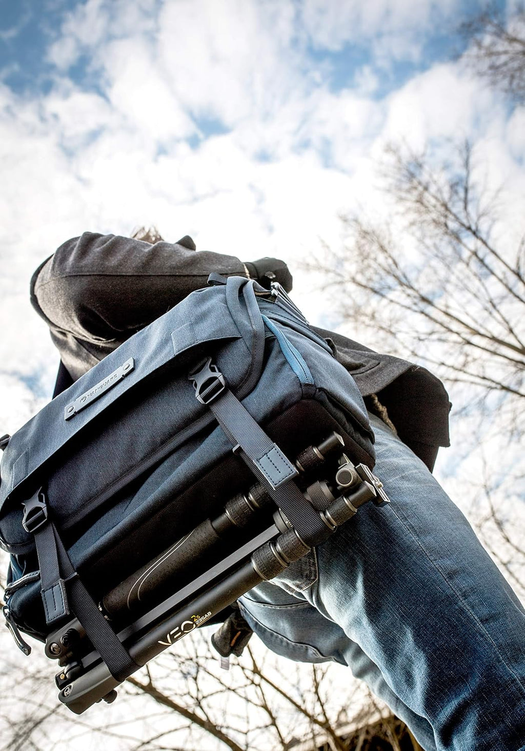 VANGUARD VEO RANGE38 NV Messenger Bag for DSLR or Mirrorless/CSC Camera, Navy